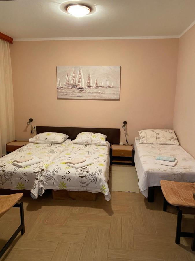 Apartment Mare Krk Milohnici 外观 照片