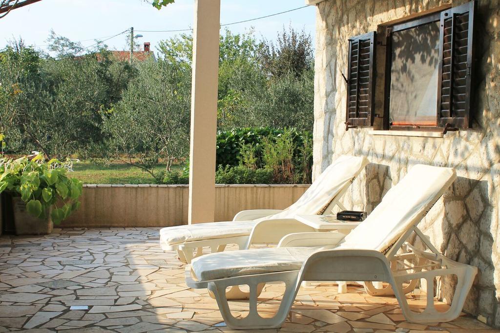 Apartment Mare Krk Milohnici 外观 照片